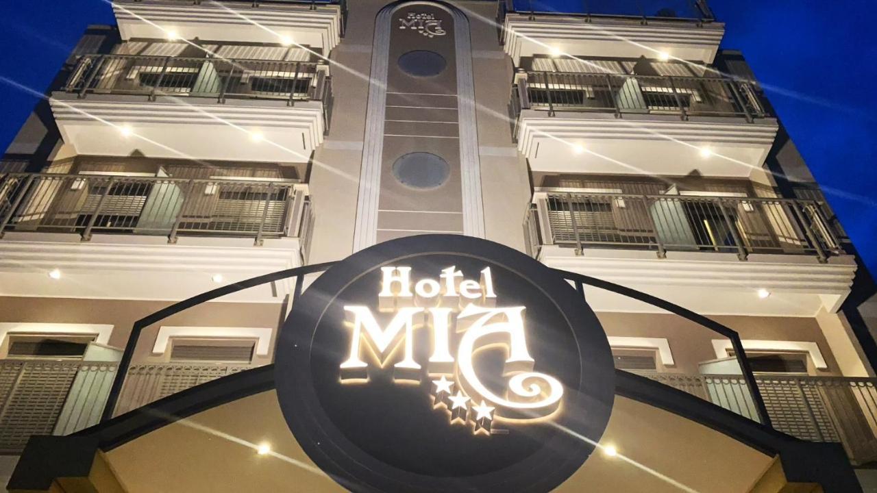 Hotel Mia Restaurant Airport Римини Экстерьер фото